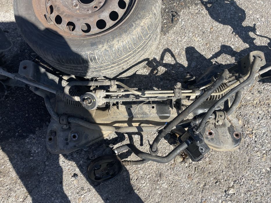 Mitsubishi spase star окачване мост носачи главини рейка