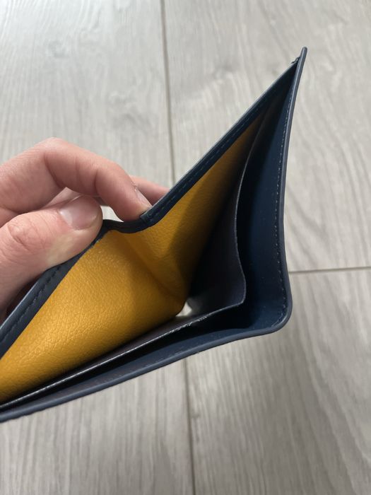 Тъмно сън Goyard портфейл