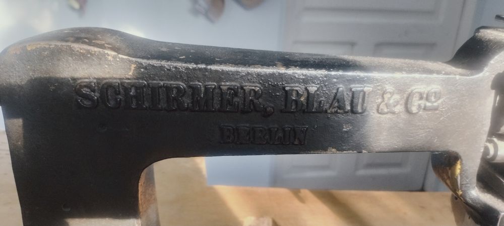 Пат тикадиган машинка ГЕРМАНЯ