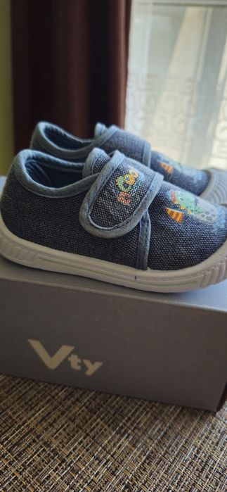Обувки кецове 22 размер