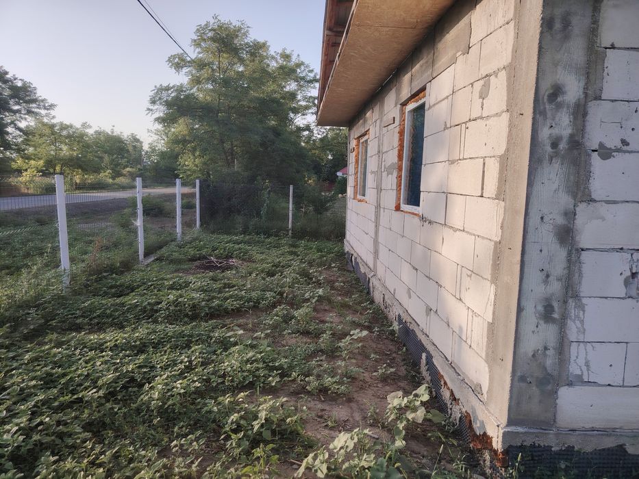 Casa de vanzare 28000 €