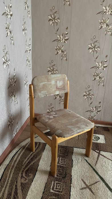 Продается мягкие стулья