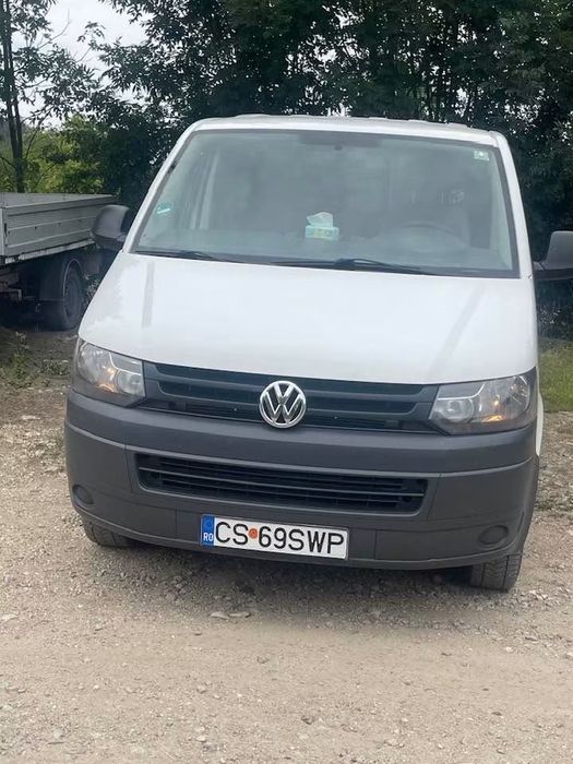 VW T 5 Bus an fabricatie 2010