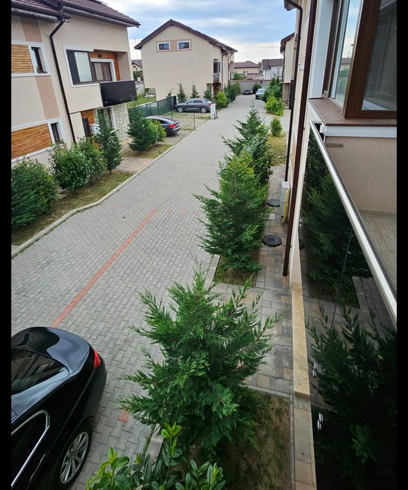 Casa noua de vanzare