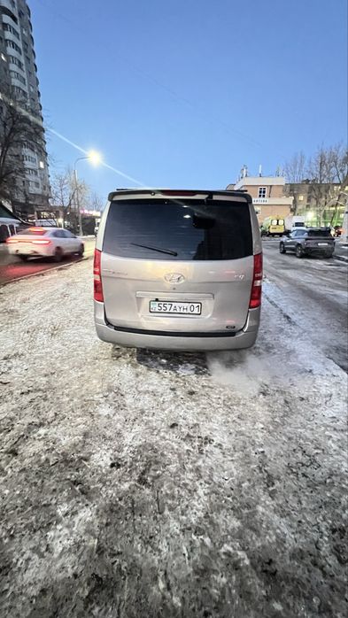 Хюндай старекс  2011 года газ бензин