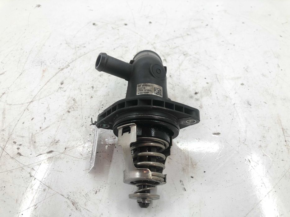 Термостат  Opel Insignia B 2.0 CDTi B20DTH 2018 170hp 55505571