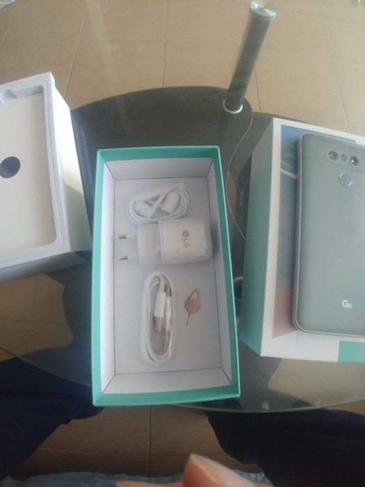 Мобилен телефон LG G6