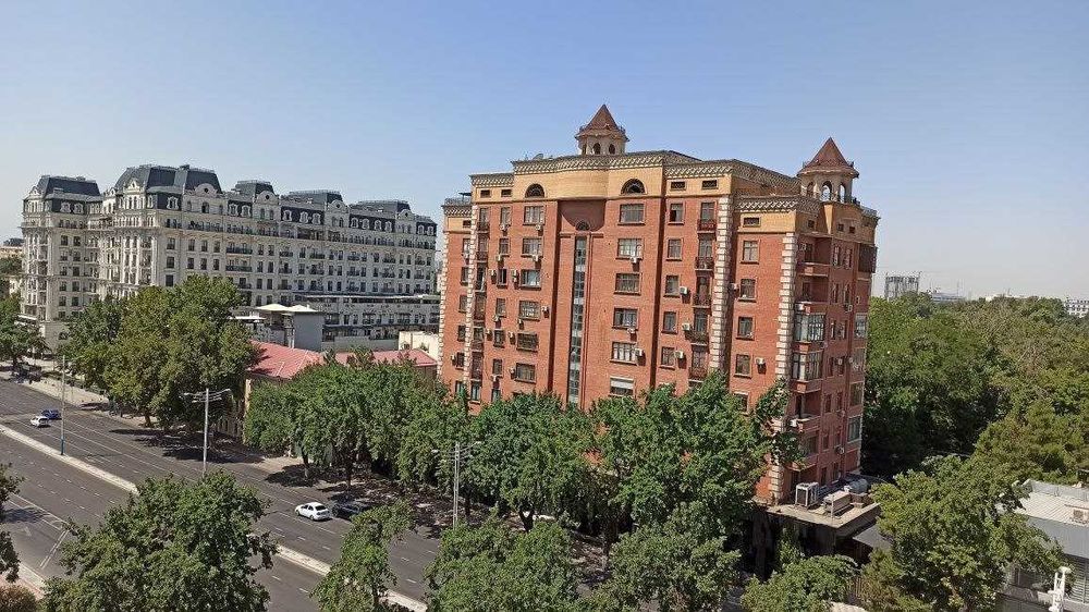3-х комнатная квартира по ул. Амира Темура ID: 2879