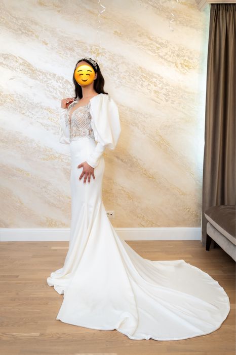 Vand Rochie de mireasa.