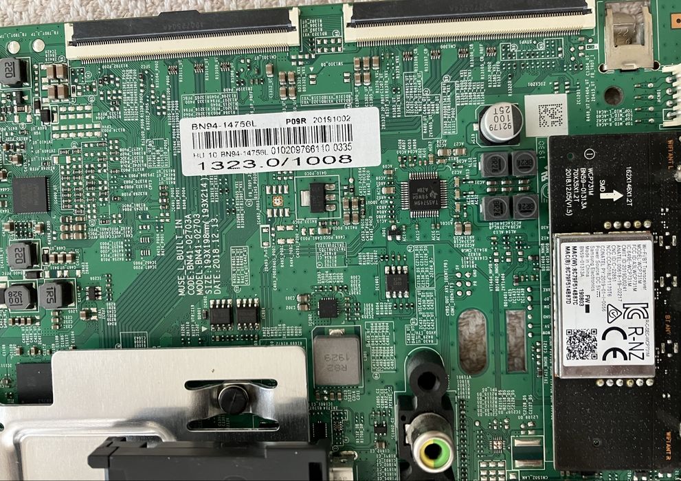 Placa de baza TV Samsung UE50RU7102K