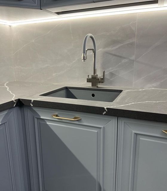 Столешницы из искусственный камень