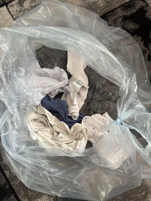 Donez haine bebelusi