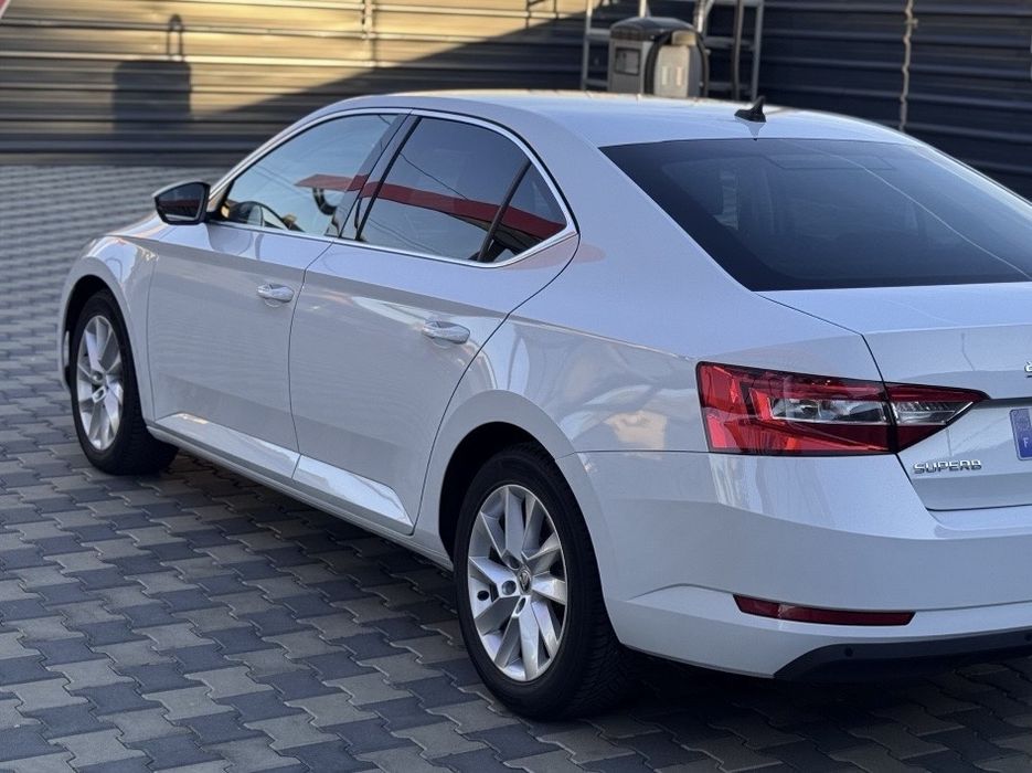 Geam usa stanga / dreapta fata / spate Skoda Octavia 3 / Superb 3 / Rapid