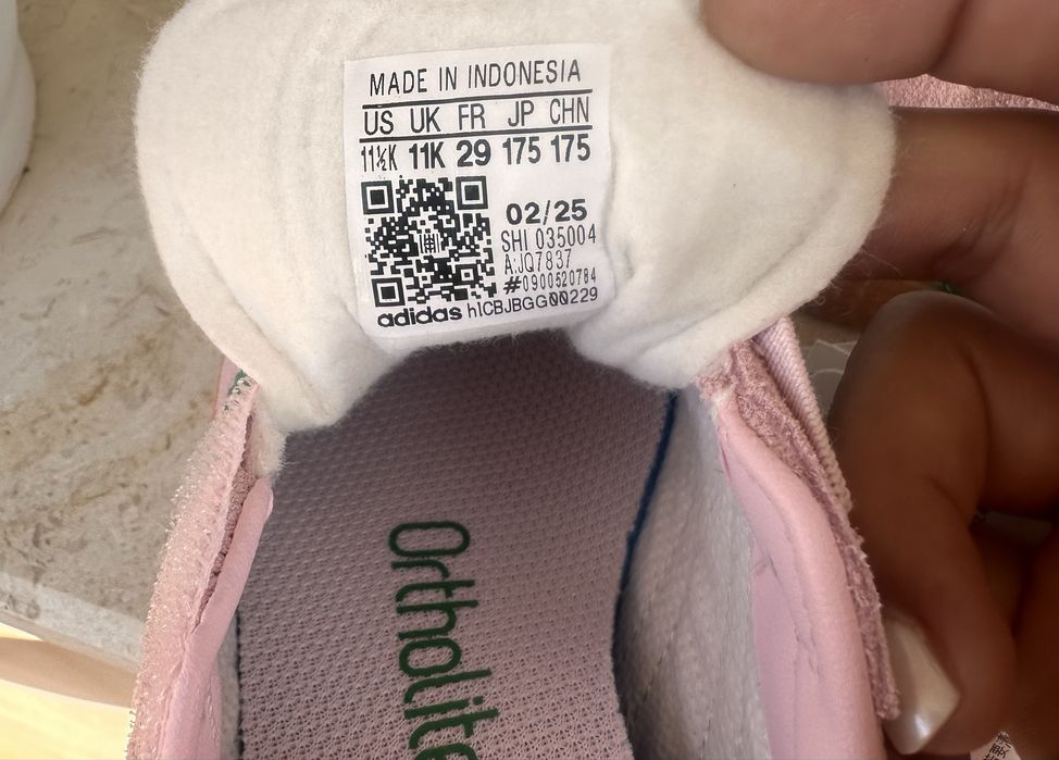 Adidas Gazelle чисто нови 29 номер