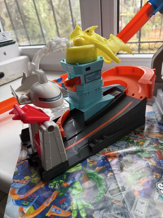 Треки hot wheels б/у