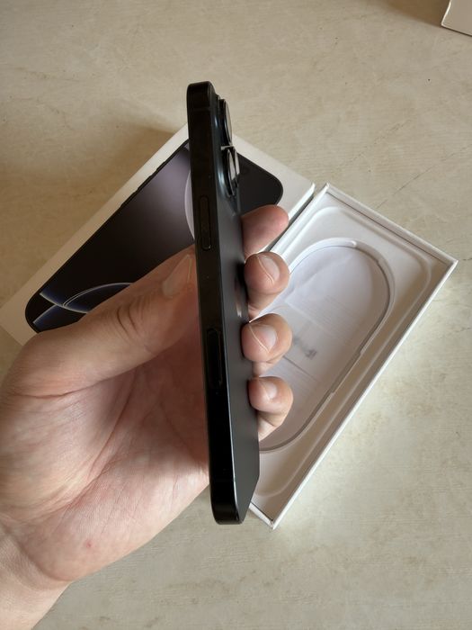 Iphone 16 pro 128 gb 94% ideal