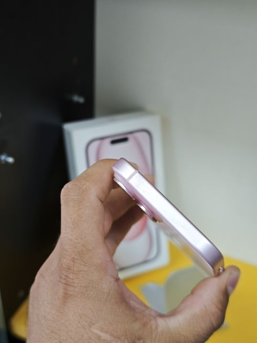 iPhone 15 Pink 128 Gb