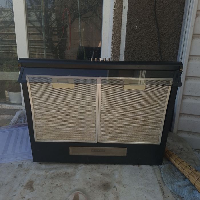 Вытяжка рабочая.