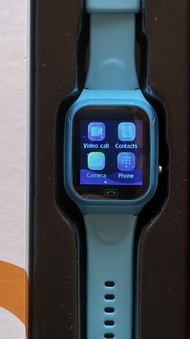 Smartwatch cu SIM 4G pentru copii cu GPS si supraveghere