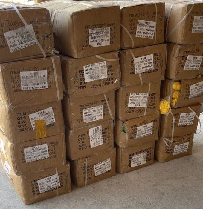 Пластиковые разноцветные хомуты/стяжки для игровых детских лабиринтов