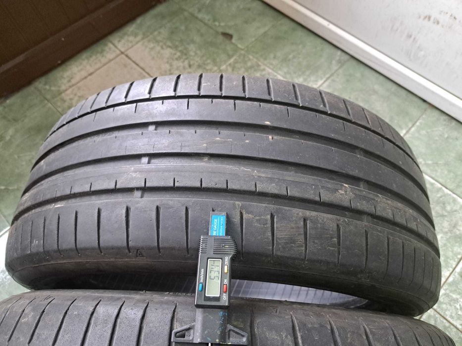 2 anvelope 245/45 R19 Falken