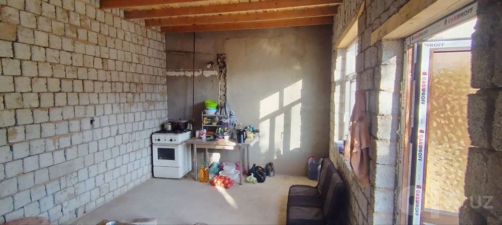 Hovli sotiladi shoshilinch YANGIYOLDA