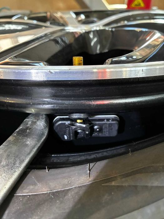 Части за автомобили