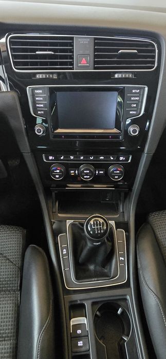 Vw GOLF 7 an 2014 posibilitatea rate trasport gratuit