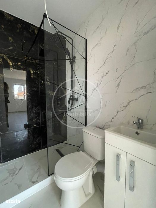 Casă de vânzare tip duplex cu 4 camere în Nojorid, Oradea.