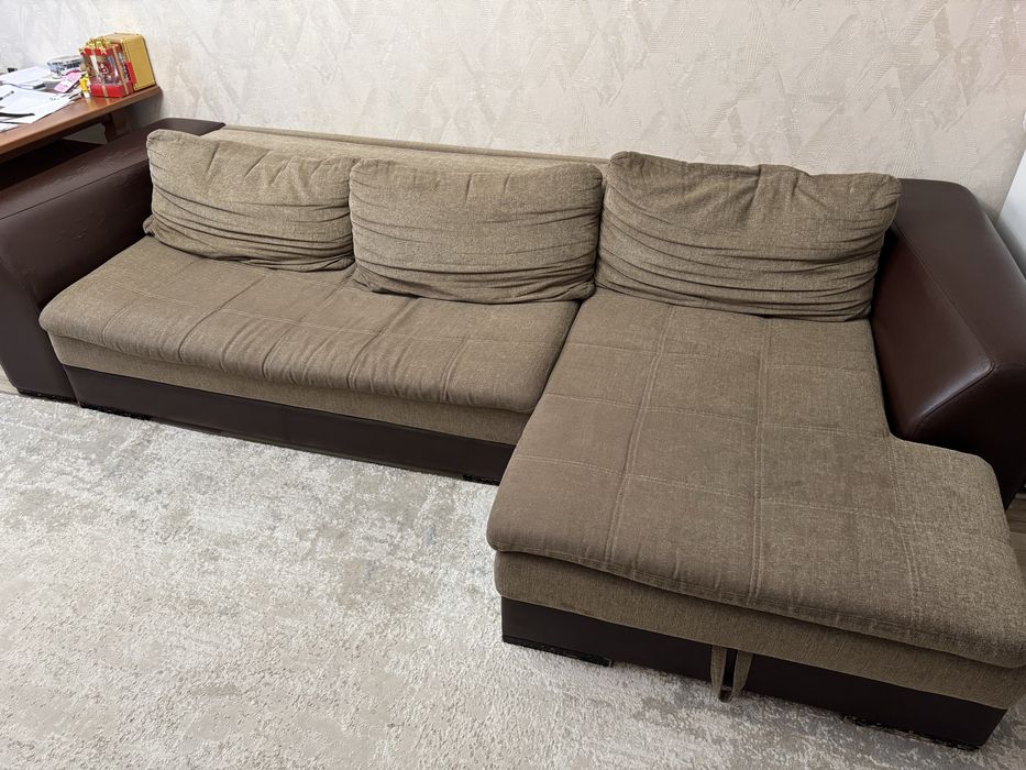 Продам диван пр-во Россия