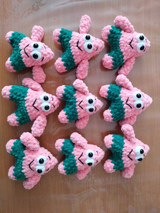 Вязанные Ишрушки