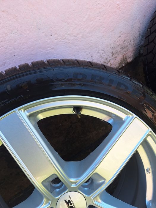 Джанти 17 с нови зимни гуми