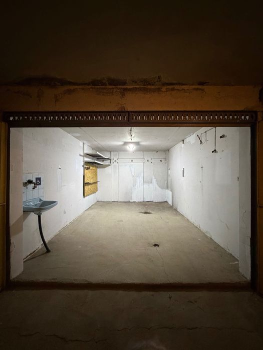 Давам гараж под наем в Младост 4