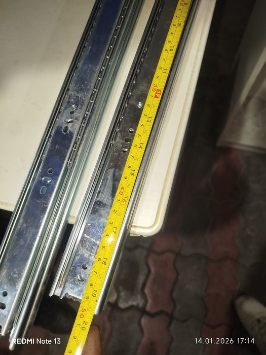 Направляющие для полки шкафа