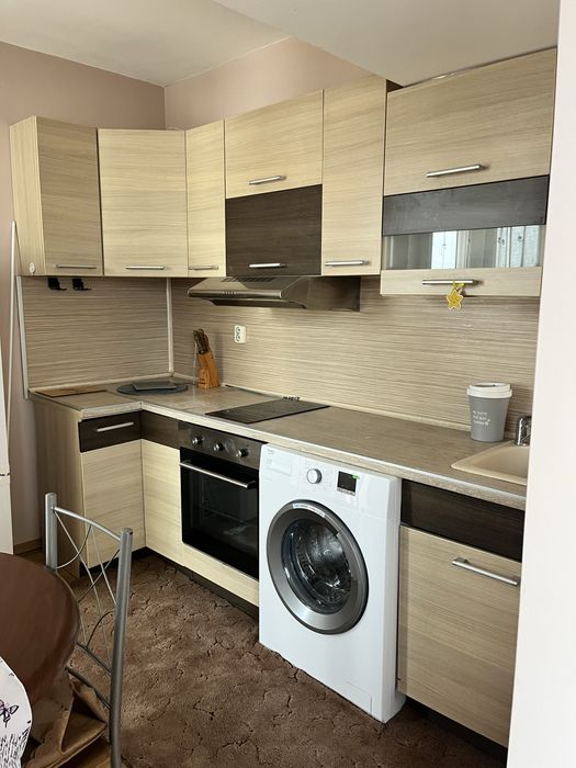 Дава се под наем Двустаен апартамент в Варна, Гръцка махала - 56 кв.м за 408 € - Снимка #2