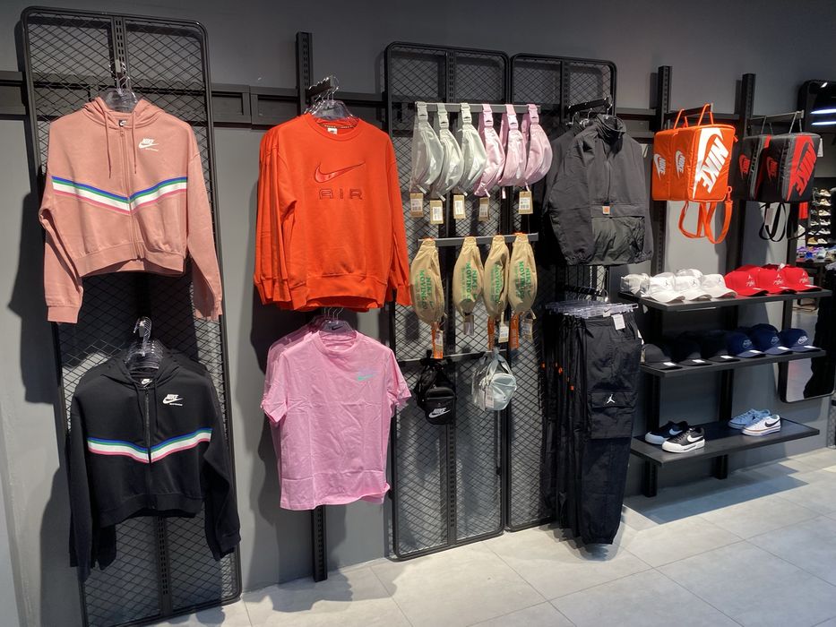 Продам оборудование для торговли