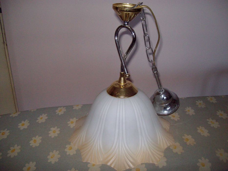 Полилей за спалня