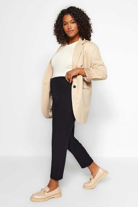 Pantaloni dama eleganti noi cu eticheta XL