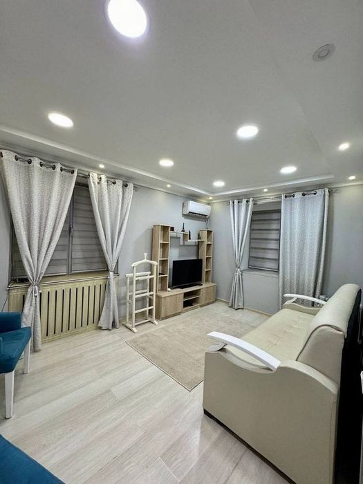 Продаётся Максим горький 2/1/5 с обстановкой