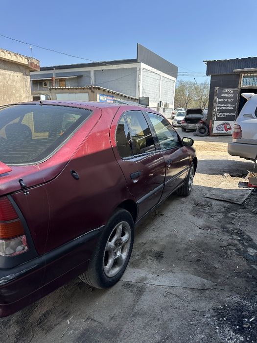 продаю ниссан премьеру