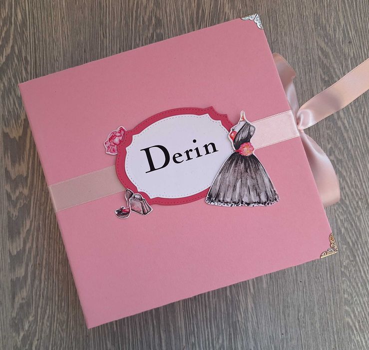 Албум за снимки "Малка, черна рокля" в розово, ръчна изработка /33.22