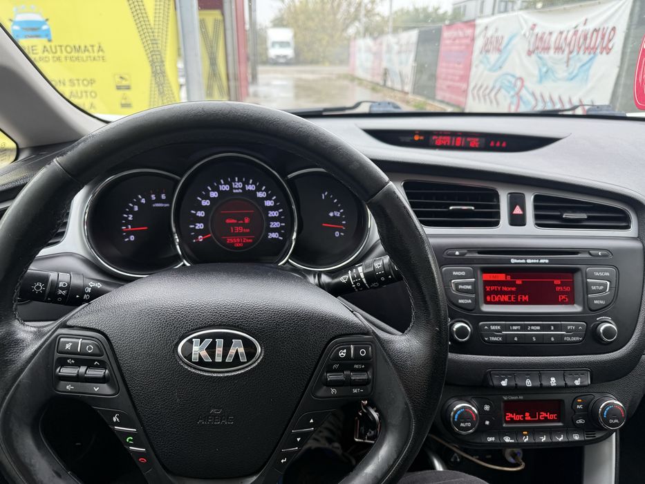 KIA Ceed 2013 — imagine 5