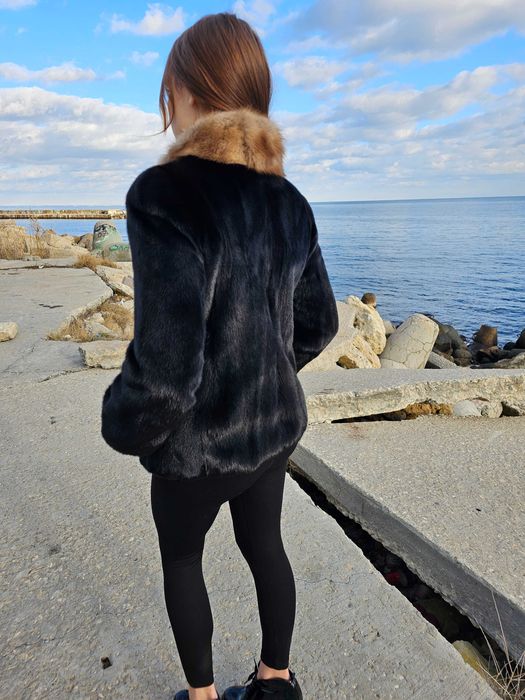Отстъпка Луксозно палто от норка Italy