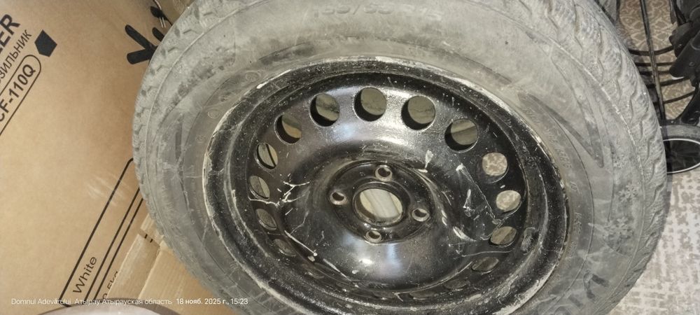 Зимнию покришку с диском