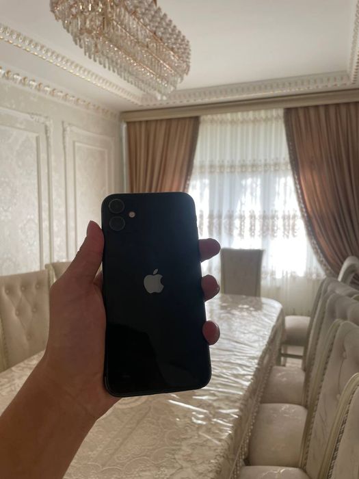 iPhone 11 64 GB black