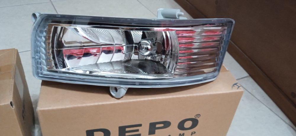 Противотуманка Тойота Камри  Camry 35