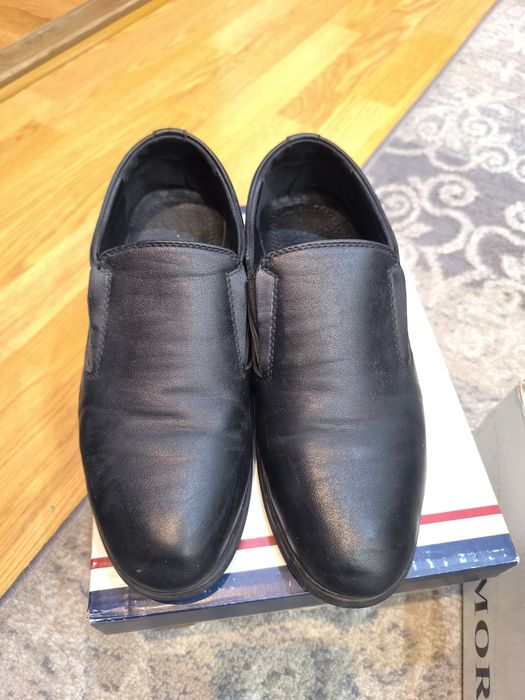 продам туфли подростковые