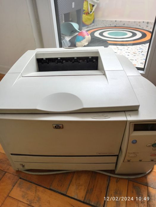 Принтер  HP Laserjet2300dn