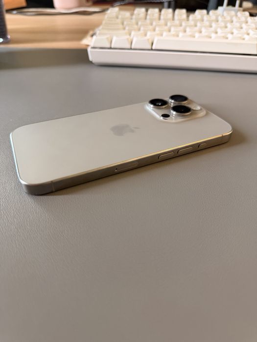 Iphone 15 pro, titanium, 256gb