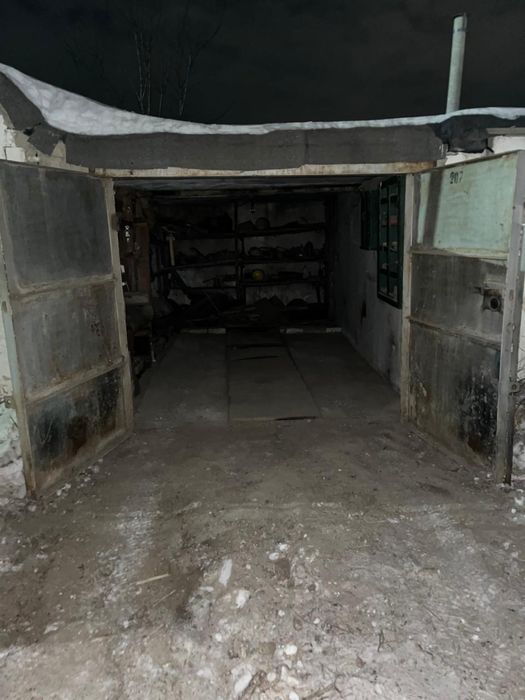 Продам срочно гараж